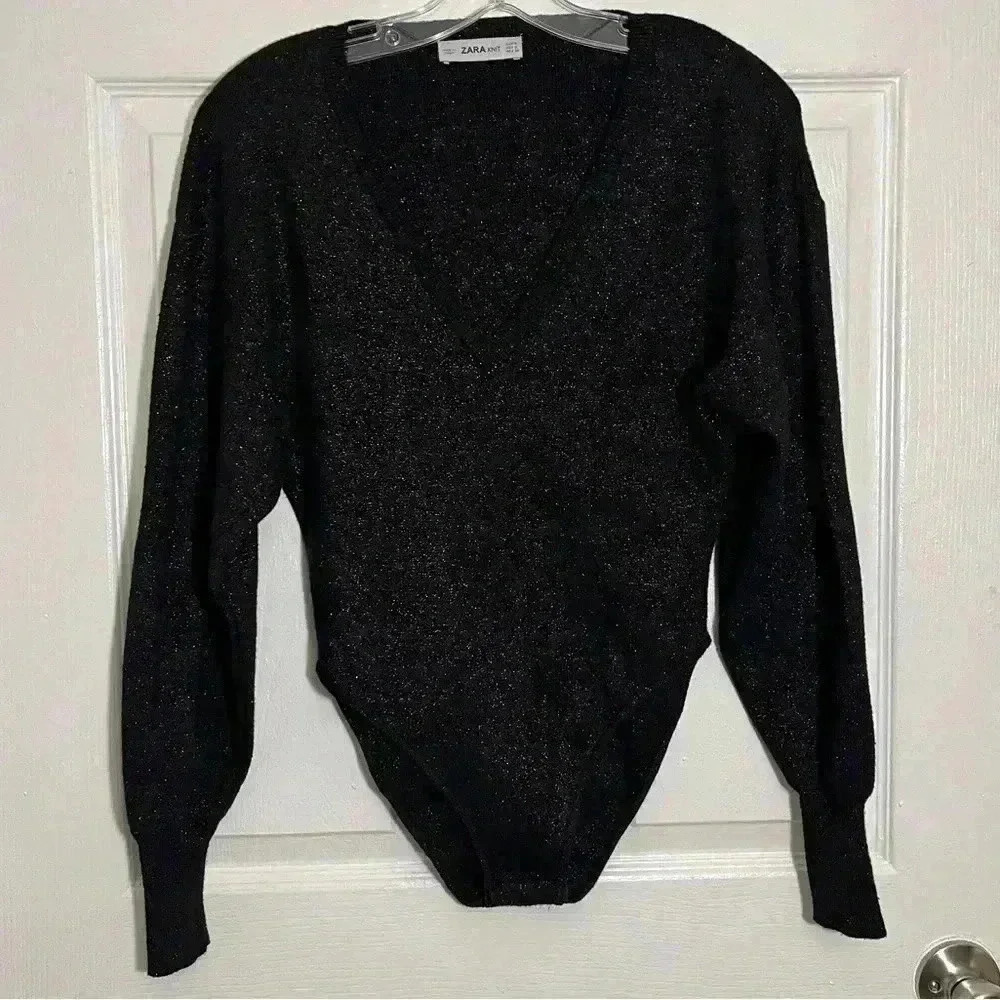 ZARA KNIT Black Gold Glitter V-neck Long sleeve Body Suite | size small